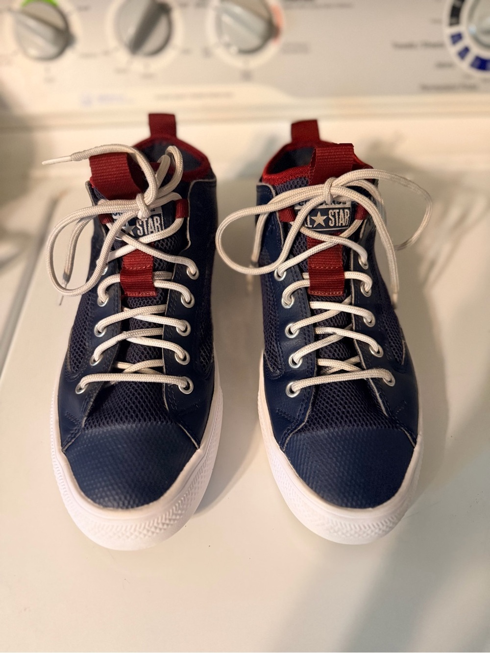 Mens Converse All Star Mid Top Navy Red Sneakers size Mens  6.5 Womens 8